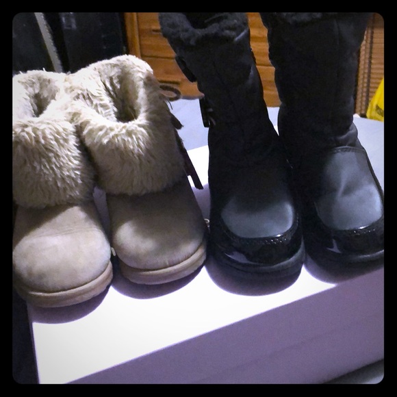 Toddler girl winter boot bundle. - Picture 1 of 12